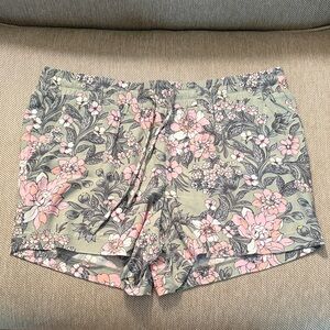 floral soft shorts